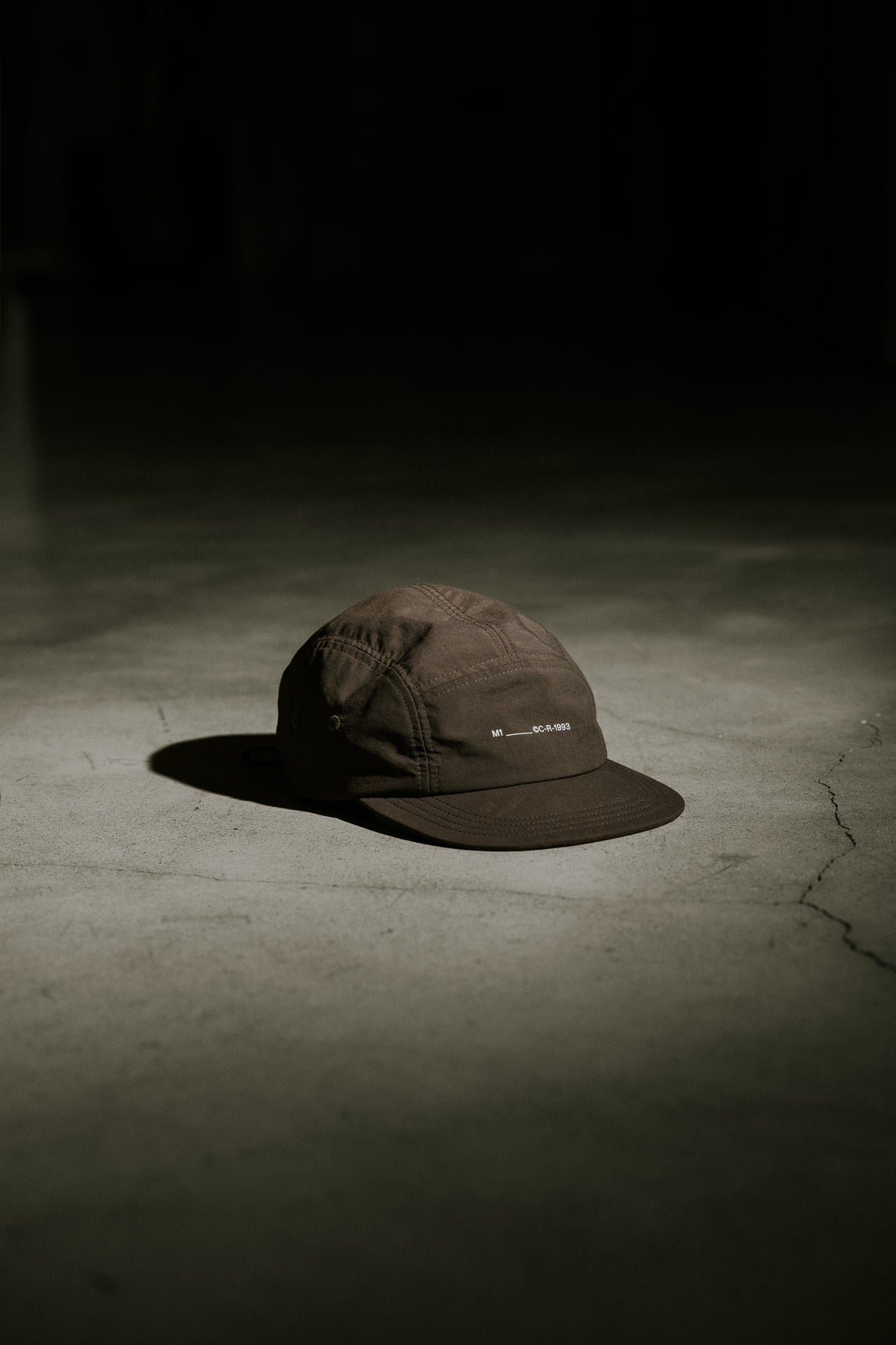Casquette en nylon édition limitée – Marron
